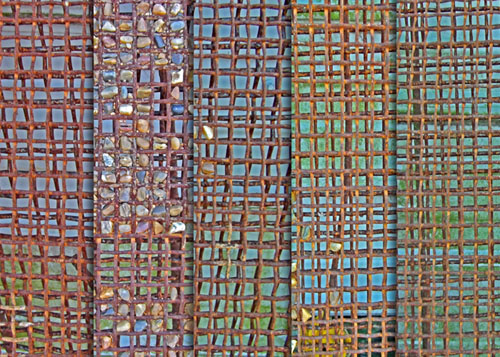 Rusty Wire Grid